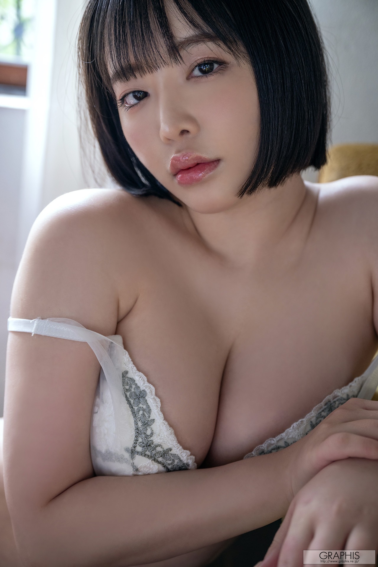 Tsubaki Sannomiya 三宮つばき, Graphis Gals 「Adulty」 Vol (11)