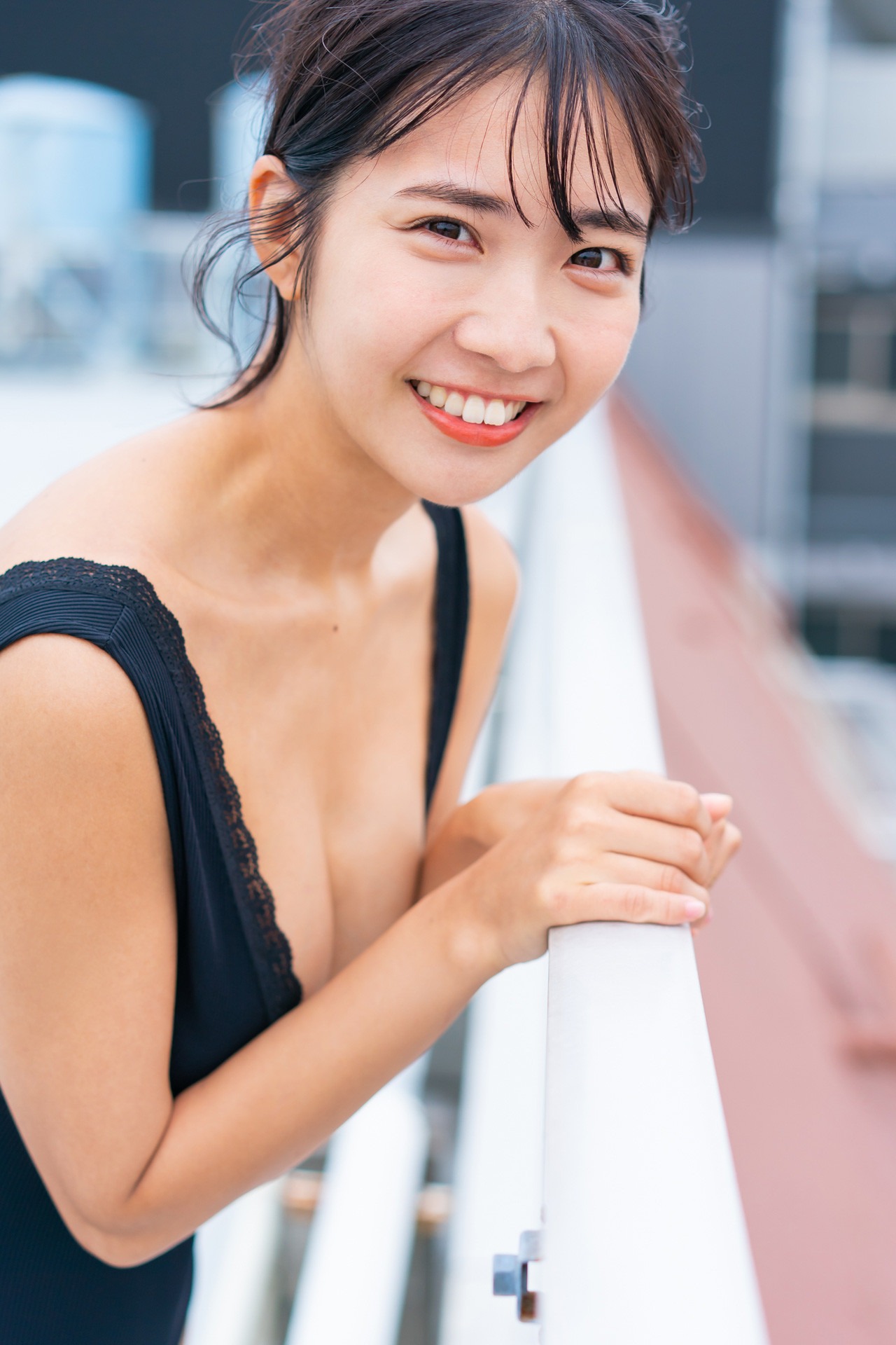 Amau Kisumi 天羽希純, FLASHデジタル写真集 「銭湯で大はしゃぎ！」 Set (7)