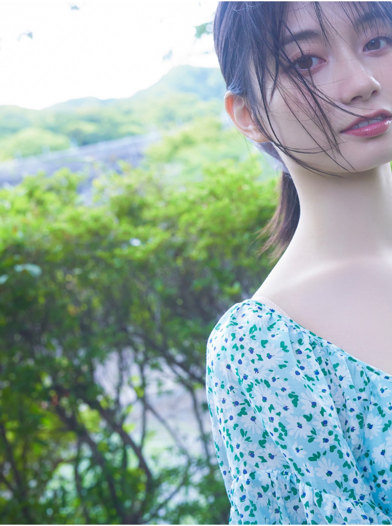 Kanna Seto 瀬戸環奈, 週刊ポストデジタル写真集 『温泉逃避行』 Set (32)