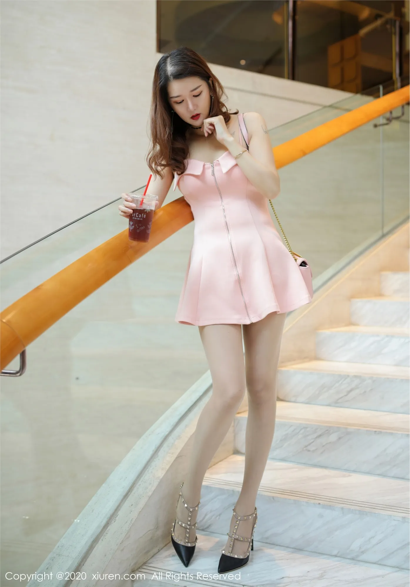 [XIUREN秀人网] 2020.09.18 Vol.2574 文芮jeninfer