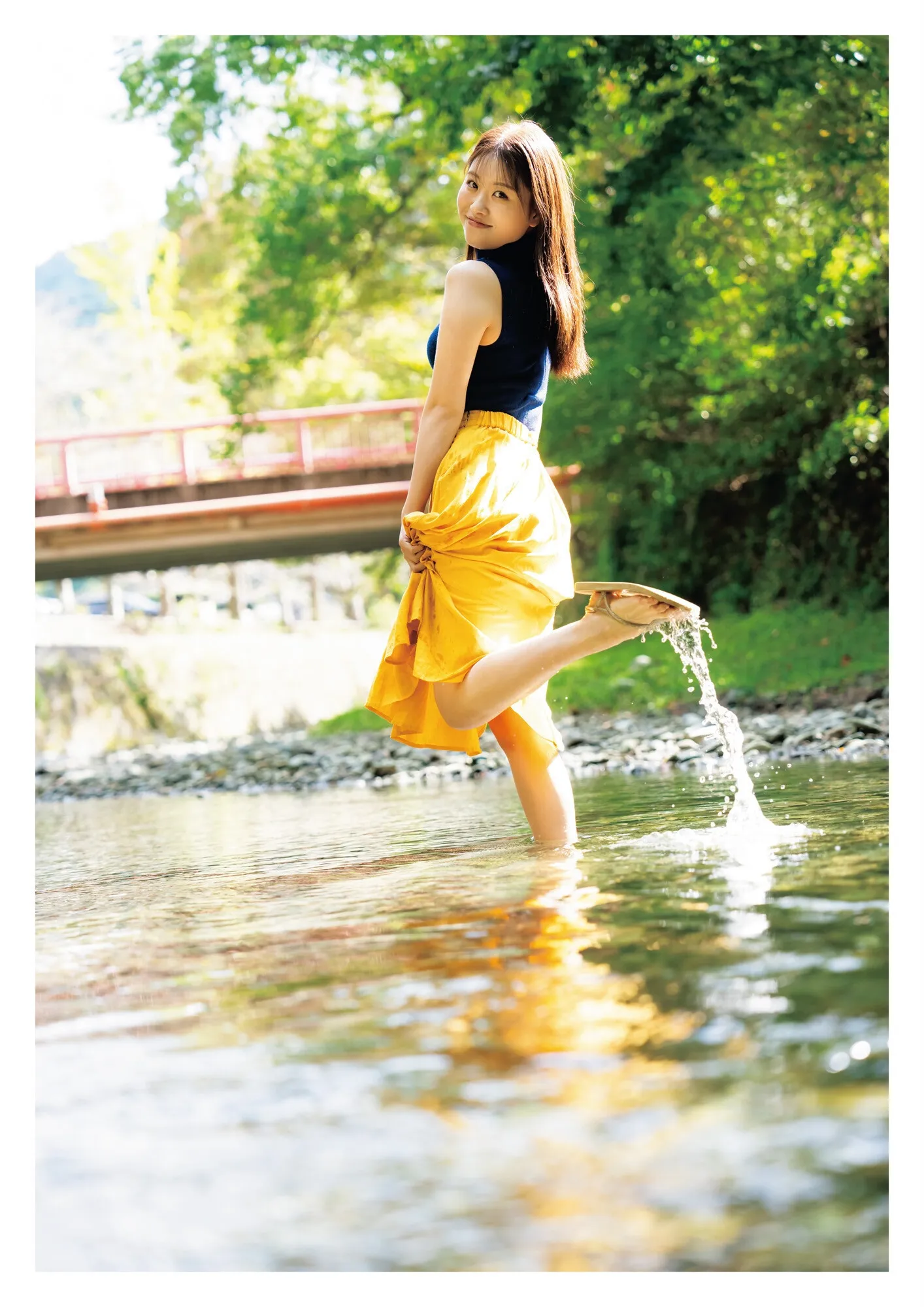 Chiyori Nakanishi 中西智代梨, 1st写真集 「ちより日和」 Set.03