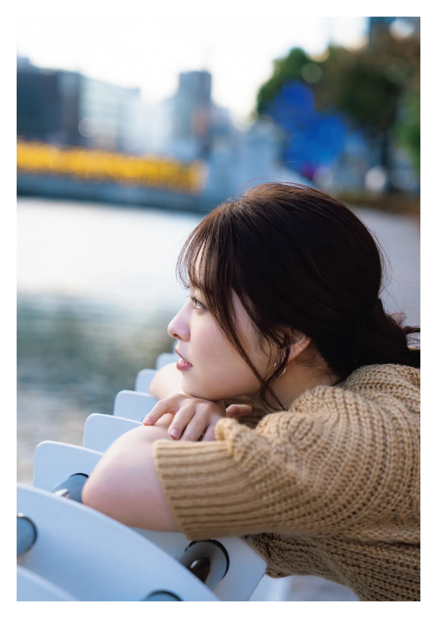 Chiyori Nakanishi 中西智代梨, 1st写真集 「ちより日和」 Set.02