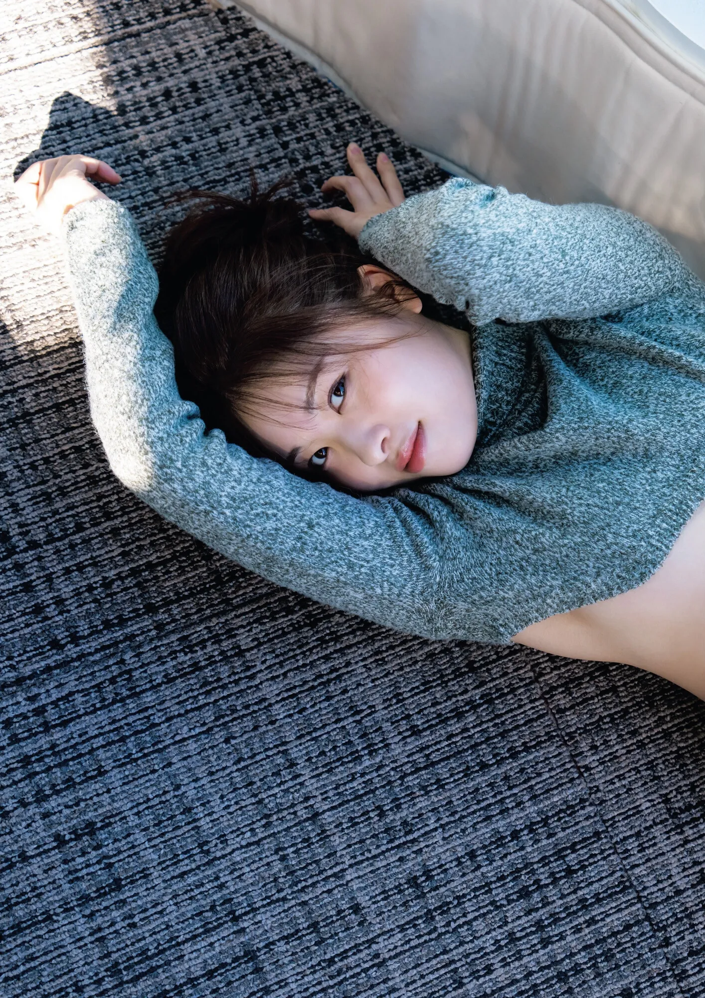 Chiyori Nakanishi 中西智代梨, 1st写真集 「ちより日和」 Set.02