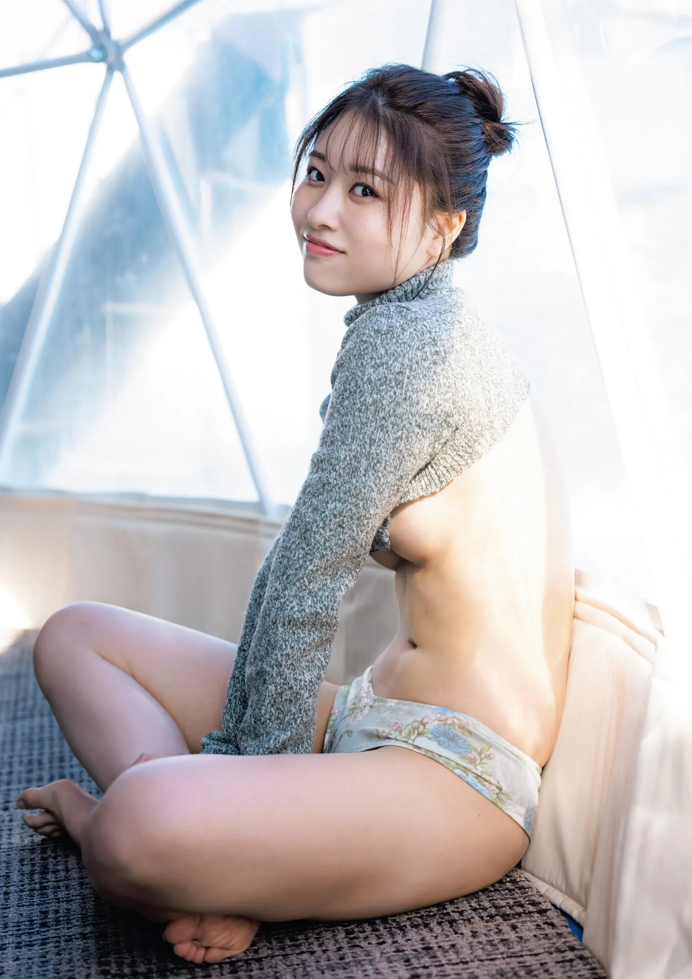 Chiyori Nakanishi 中西智代梨, 1st写真集 「ちより日和」 Set.02