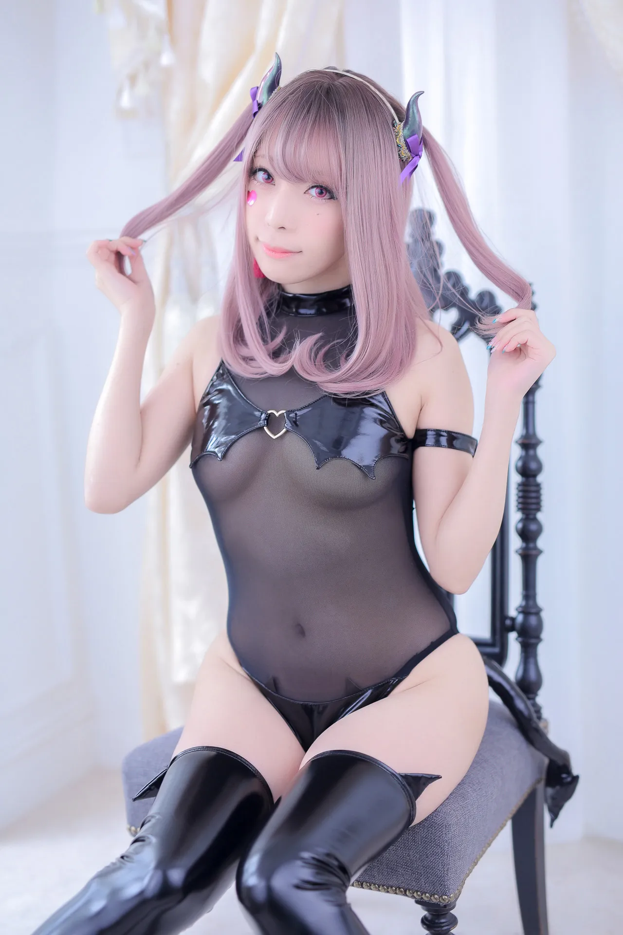Saki Miyamoto 宮本彩希, 写真集 魅惑の彩希ゅばす Set.02