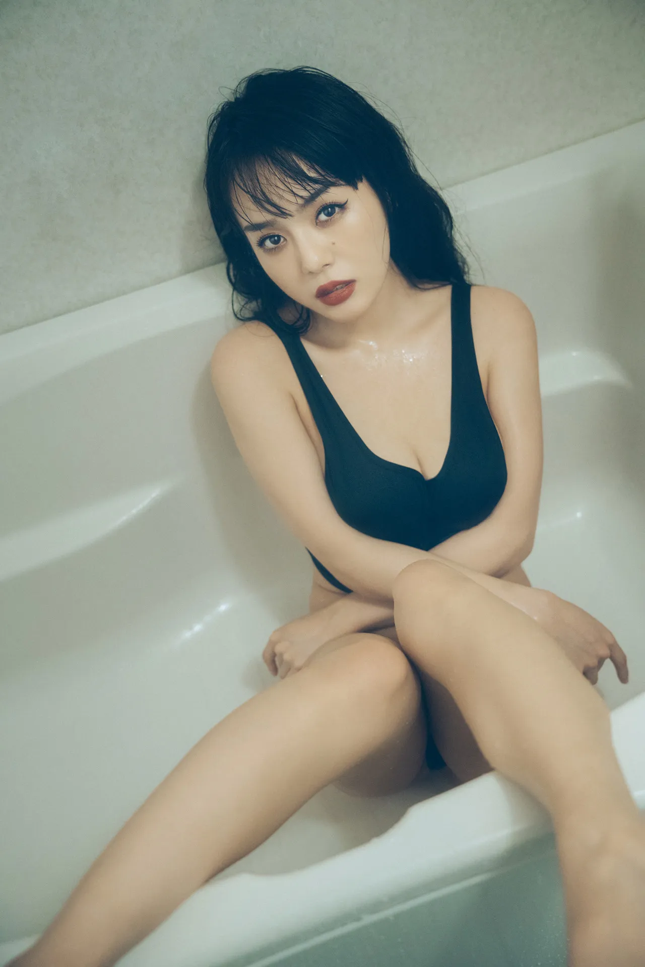 EIMI エイミ, デジタル写真集 「Undergarments」 Set.03