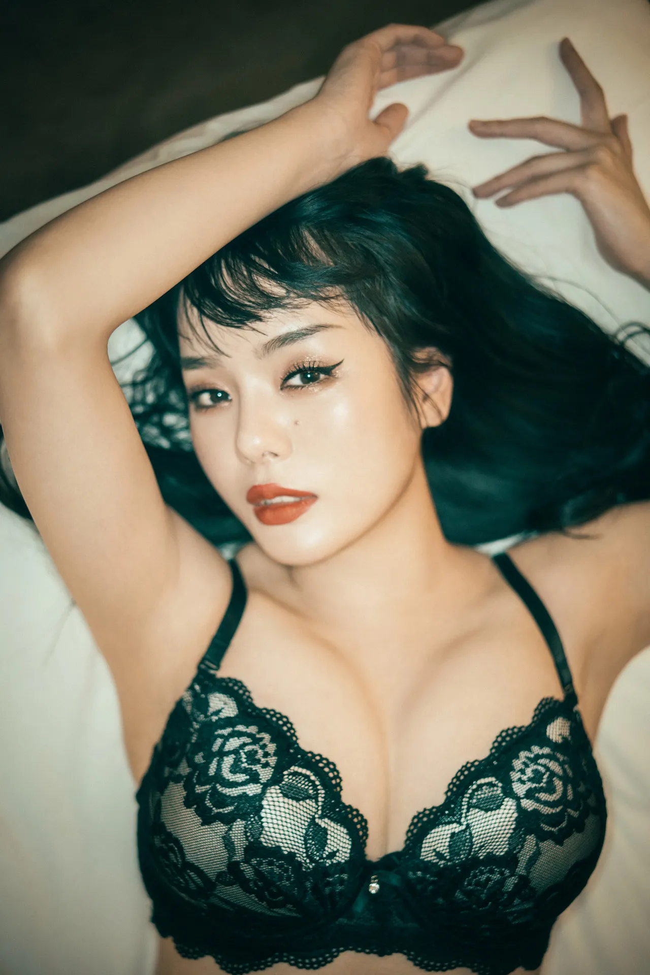EIMI エイミ, デジタル写真集 「Undergarments」 Set.02