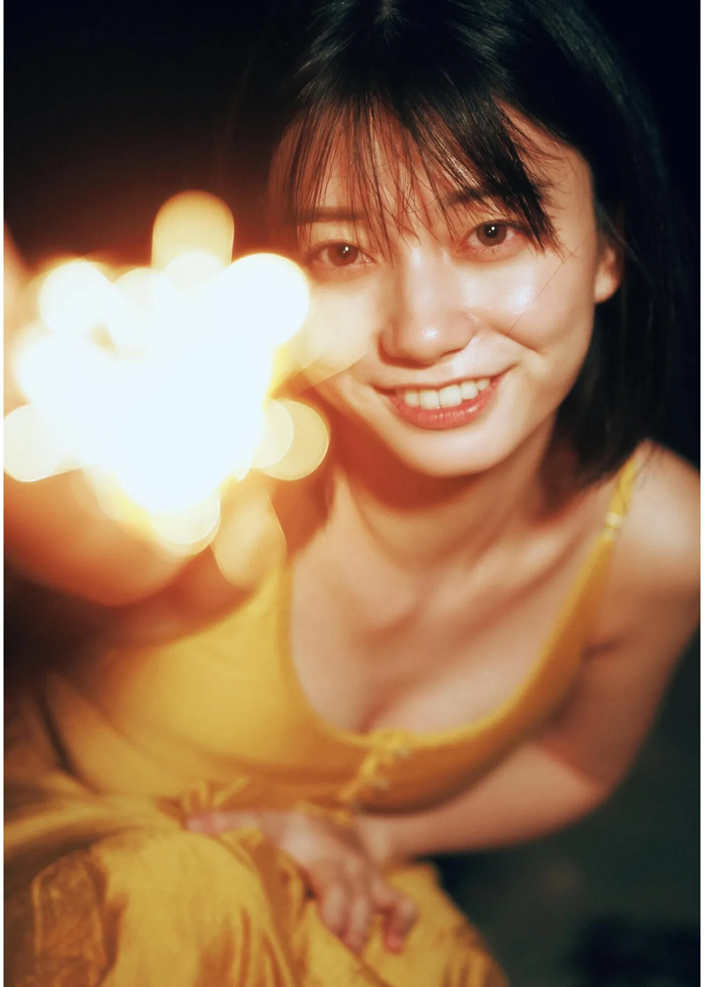 Kanna Seto 瀬戸環奈, 1st写真集 「Emerald」 Set.02