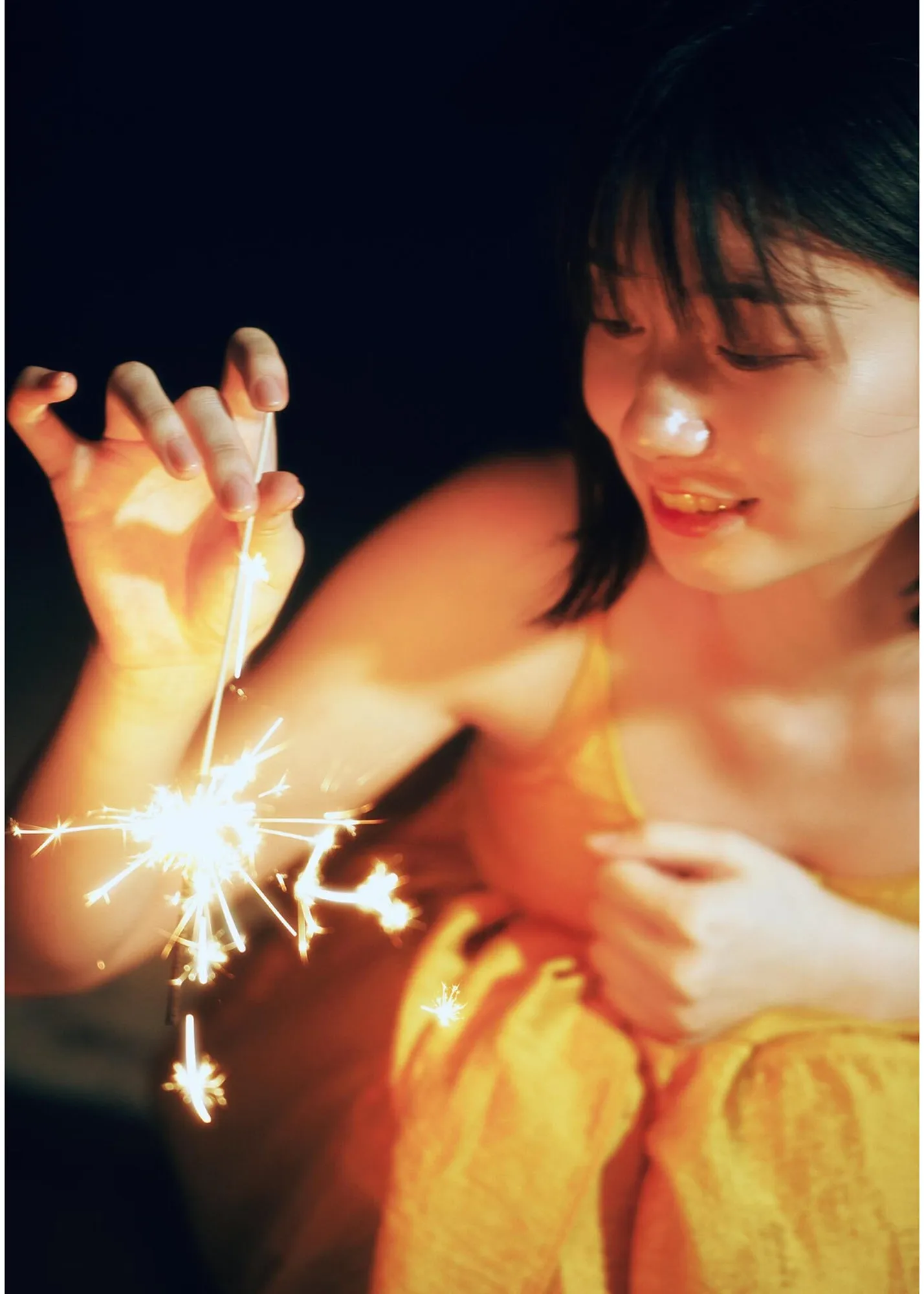 Kanna Seto 瀬戸環奈, 1st写真集 「Emerald」 Set.02