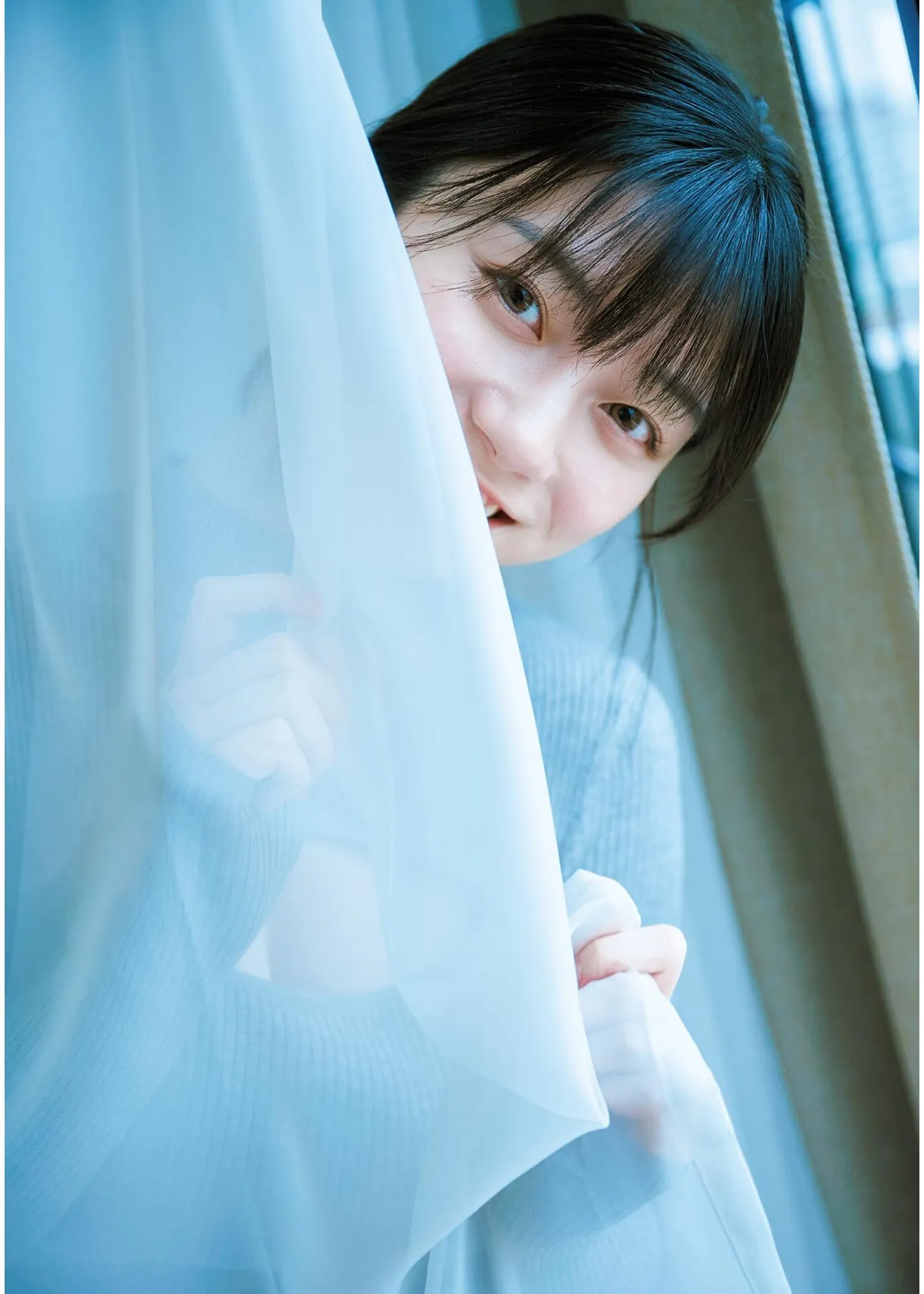 Kanna Seto 瀬戸環奈, 1st写真集 「Emerald」 Set.01