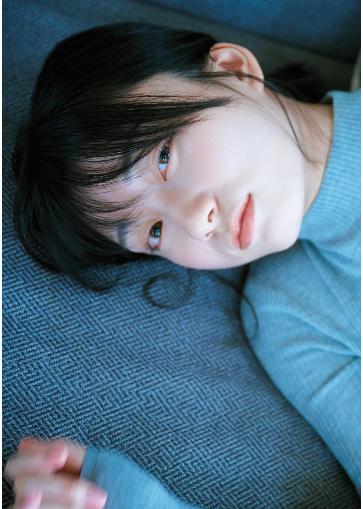 Kanna Seto 瀬戸環奈, 1st写真集 「Emerald」 Set.01