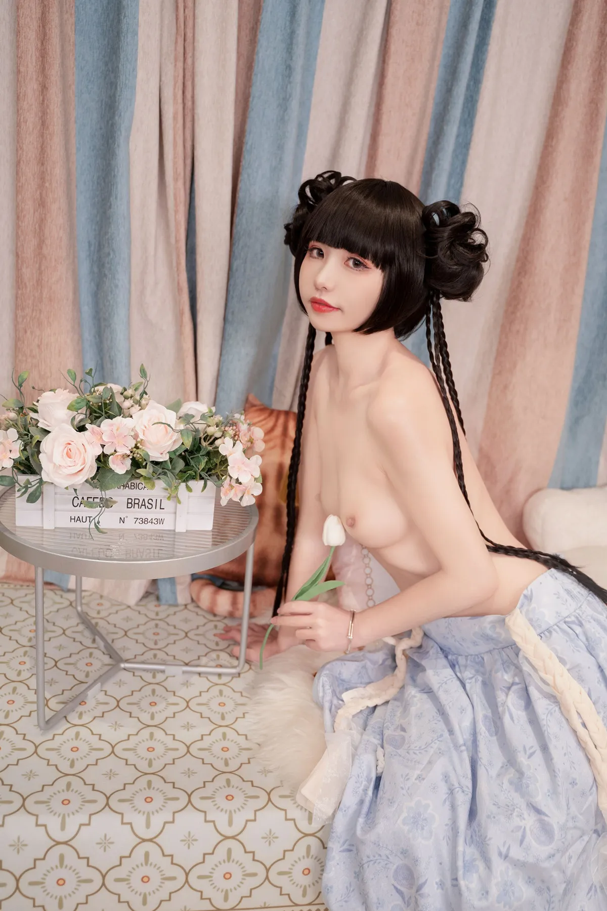 Nekokoyoshi 爆机少女喵小吉, 写真集 小吉的答谢礼