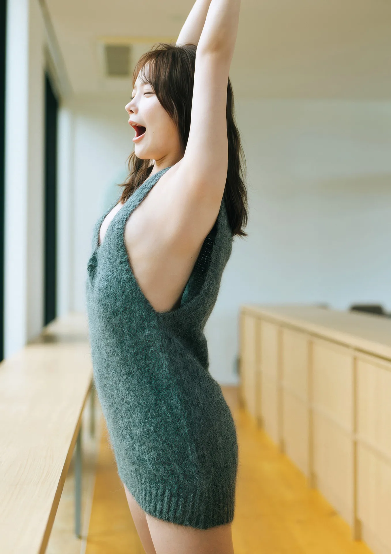 Himeka Araya 新谷姫加, ファースト写真集 「ひめかわいい。」 Set.03