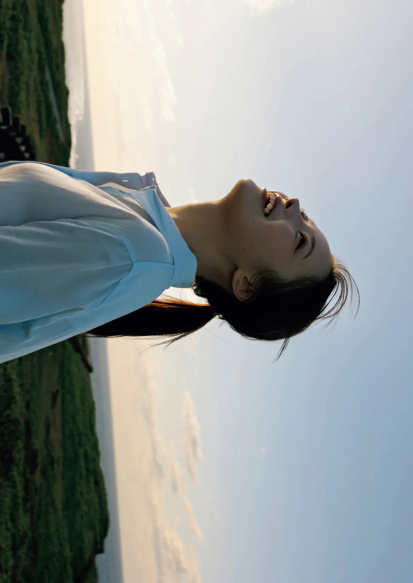 Himeka Araya 新谷姫加, ファースト写真集 「ひめかわいい。」 Set.02
